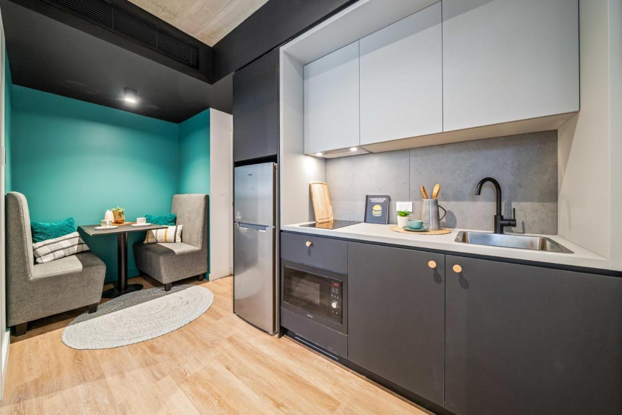 Modern Co-Living Apartments In Perth Central Екстериор снимка
