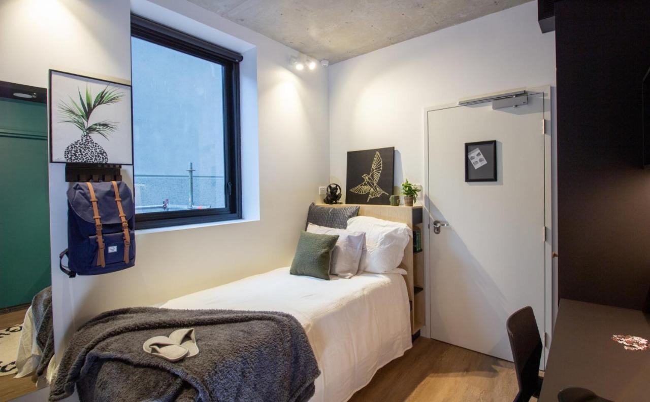 Modern Co-Living Apartments In Perth Central Екстериор снимка