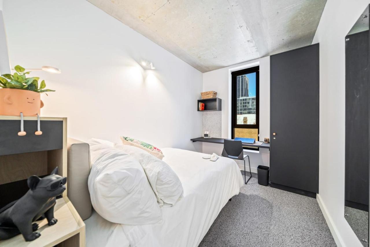 Modern Co-Living Apartments In Perth Central Екстериор снимка