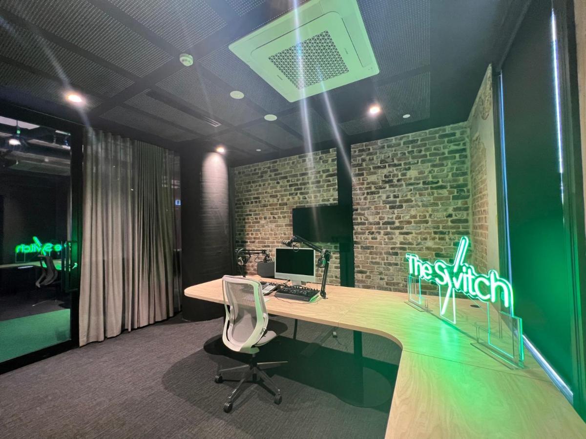Modern Co-Living Apartments In Perth Central Екстериор снимка